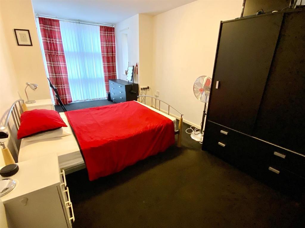the pinnacle 2 bedroom.jpg