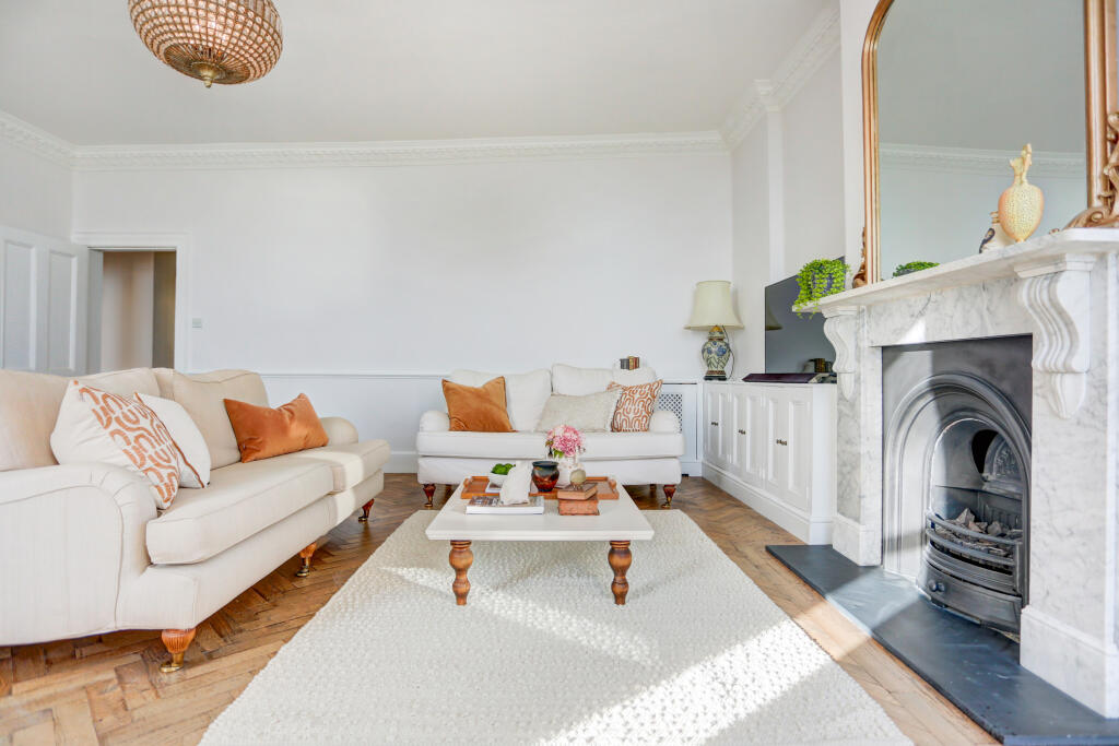 livingarea6