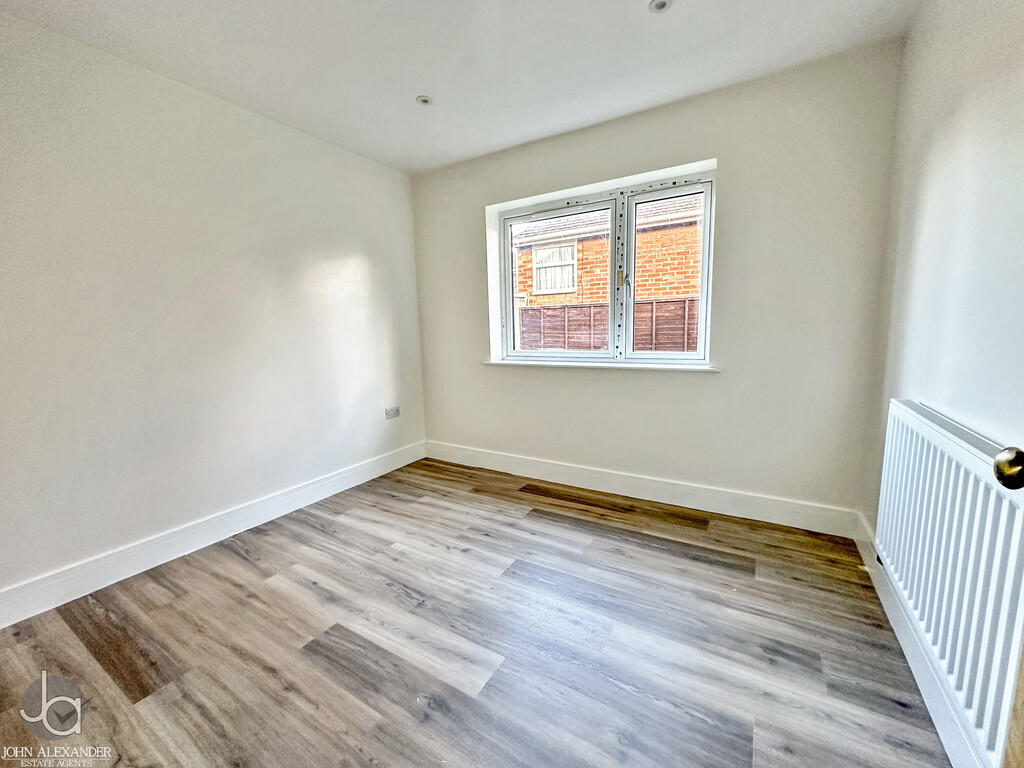 20251101_14225592...