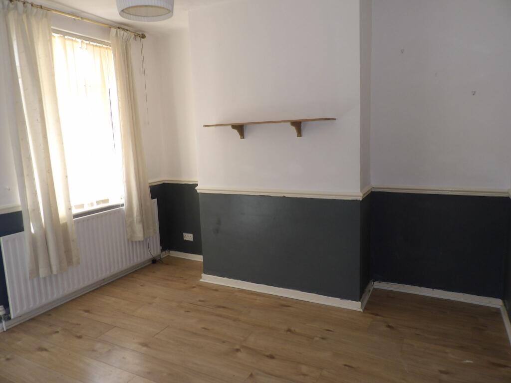 Photograph 3