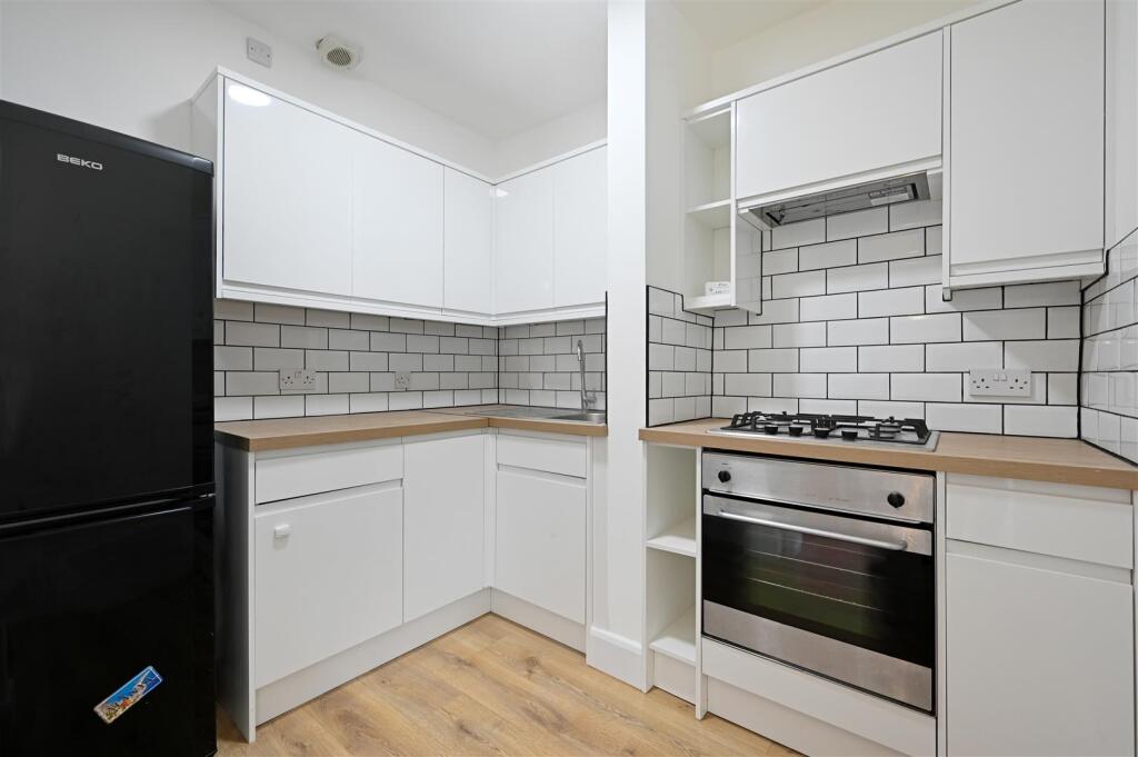 RCAR- Essex Road9.JPG