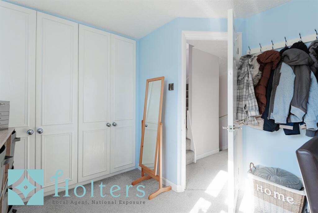 10 Heather Close, Newtown-14.jpg