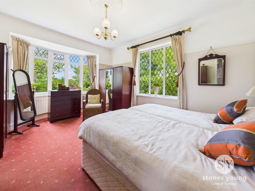 Master Bedroom (Ground floor)