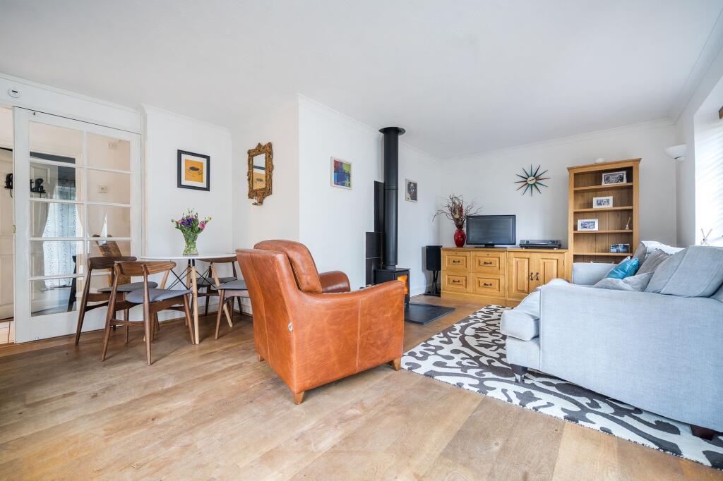 Sitting / Dining Room