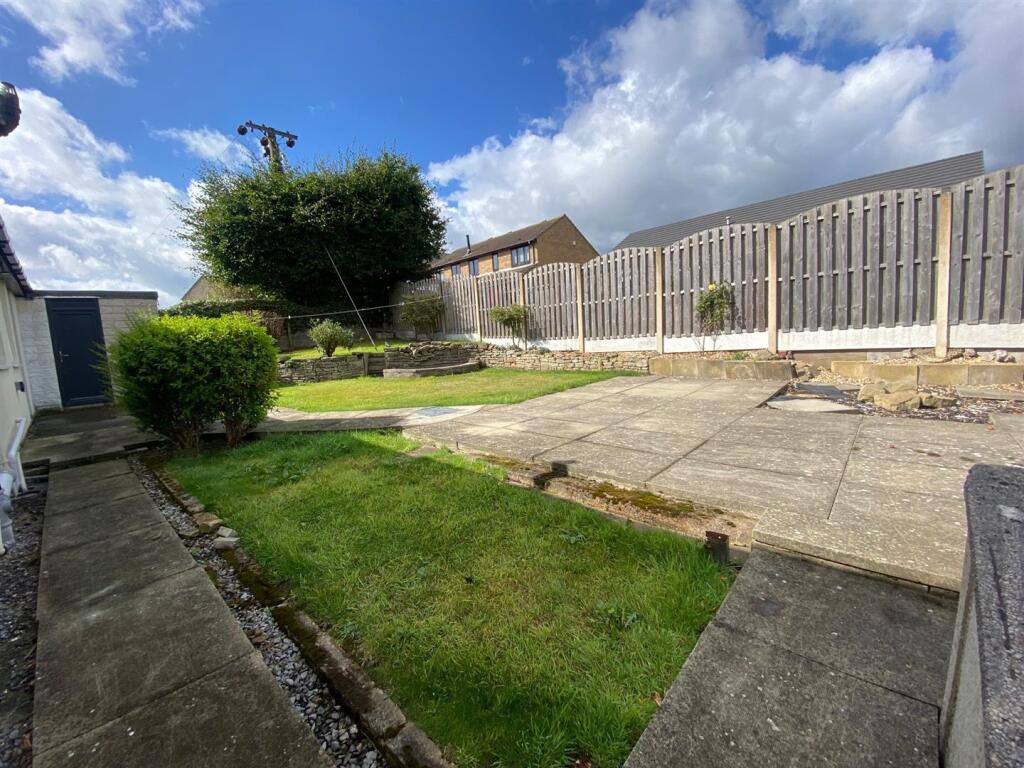 BACK GARDEN.jpg
