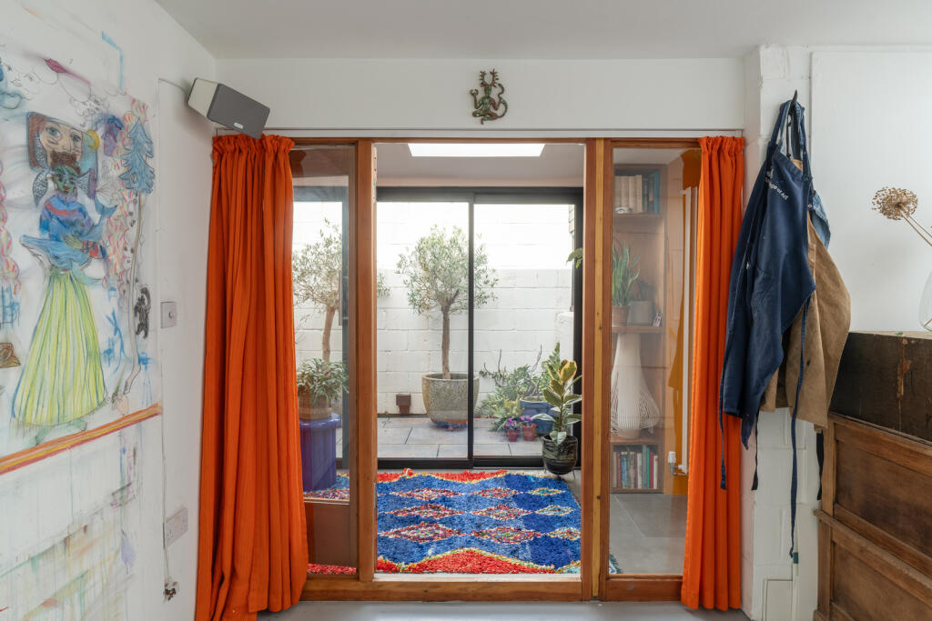 266132 - 47TheRyde_HighRes-47.jpg