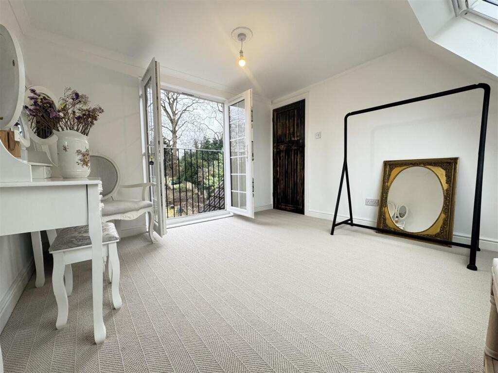 IMG_5174 (Large).JPG