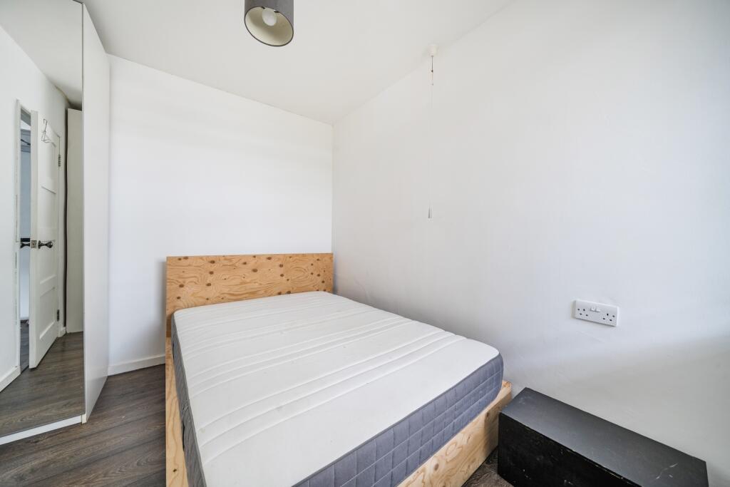Bedroom (3)