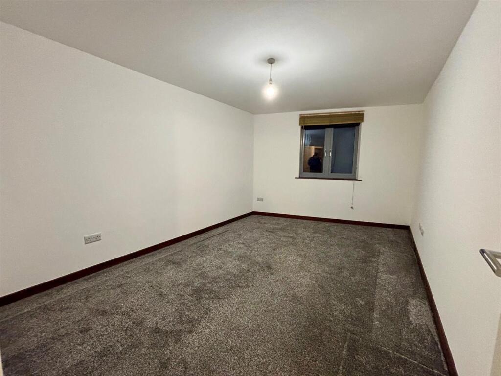 Bedroom.jpg
