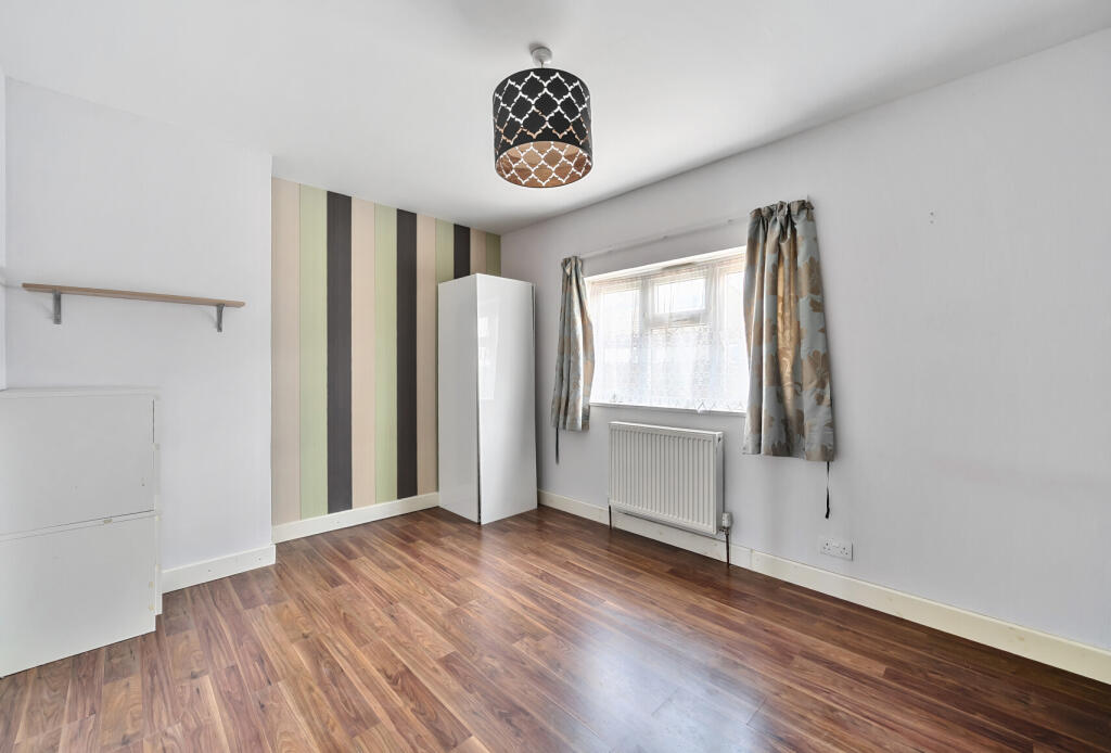 1306137-8-6848437...