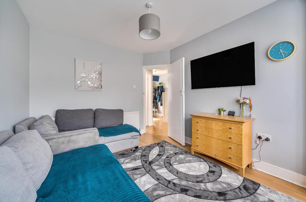 Davidson Frost-Wellings, DFW, Floriston Gardens, L