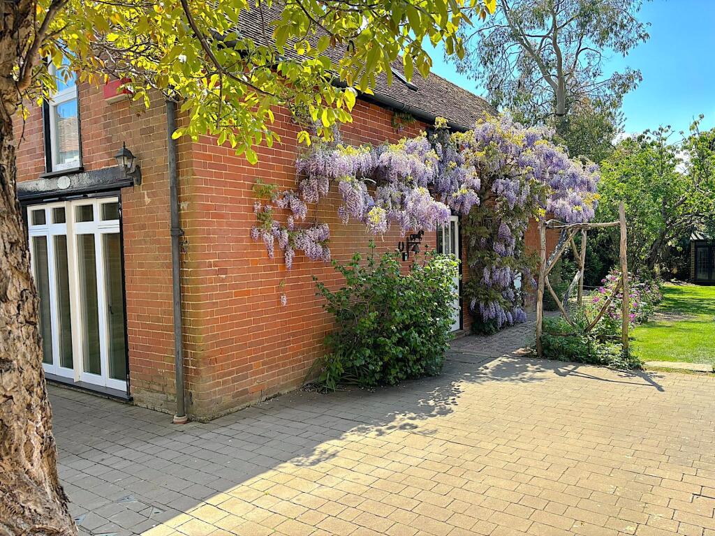 Coach House (1)