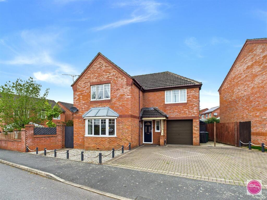 Potters Croft, Swadlincote (1).jpg