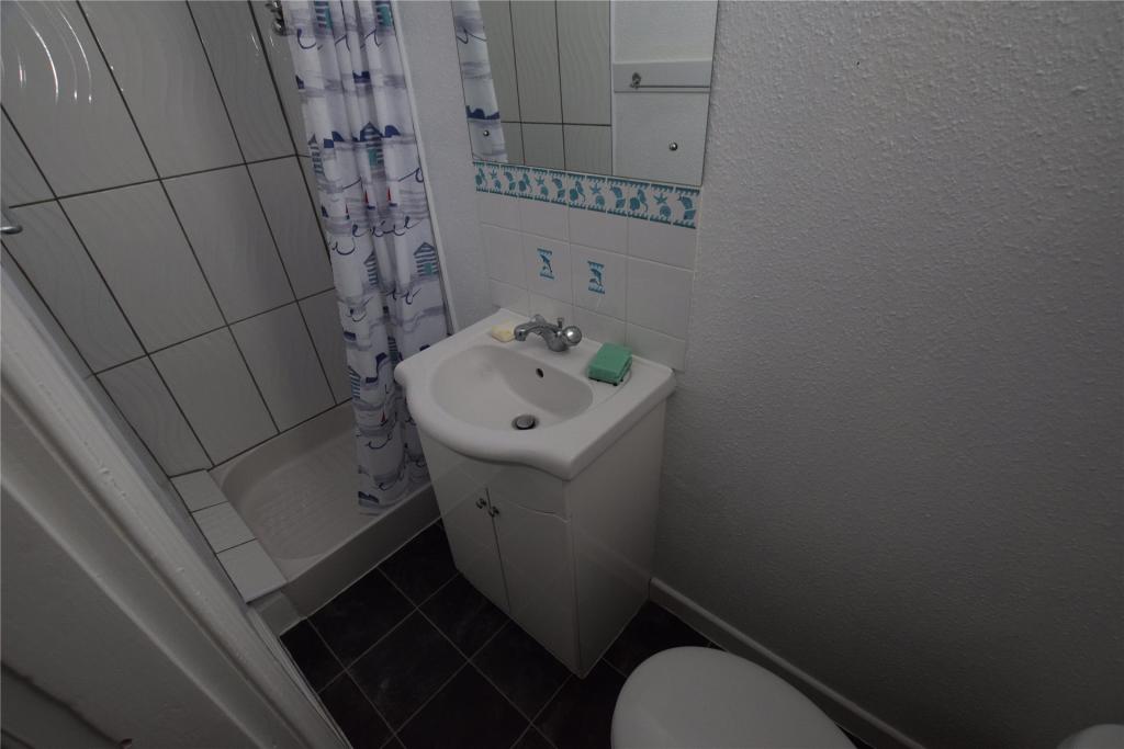 Flat 7