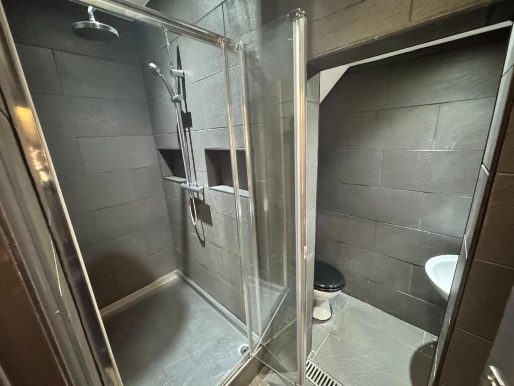 image00006.jpeg
