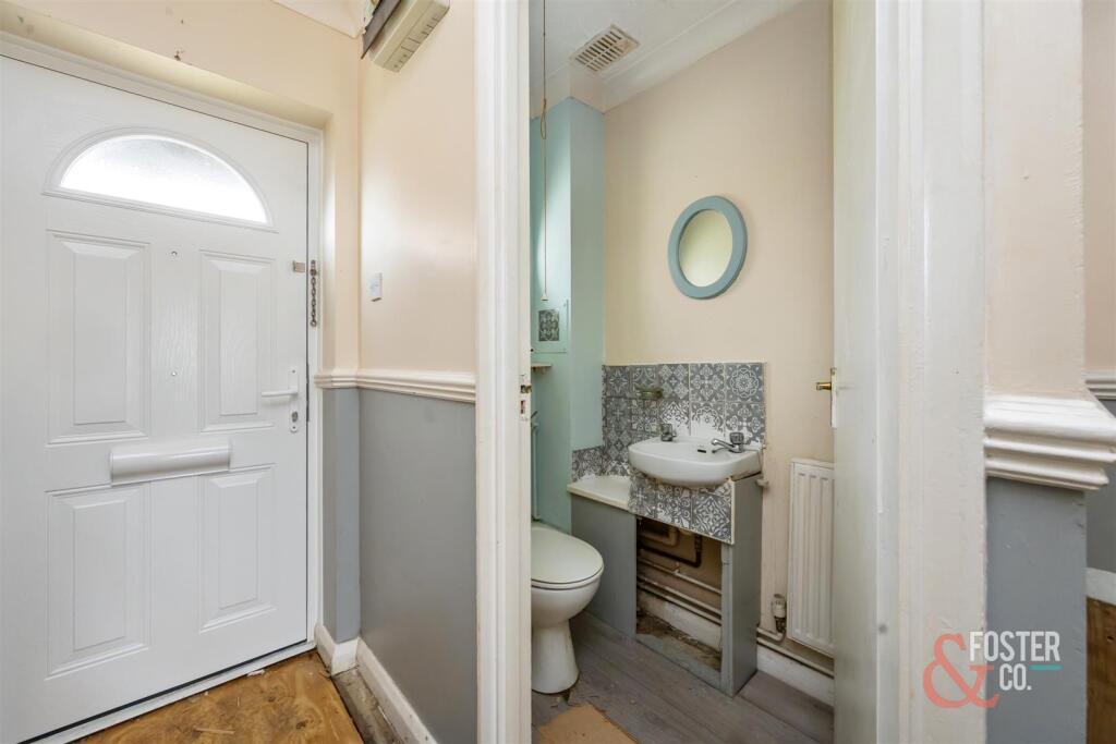St Floras Close, 9_001.jpg