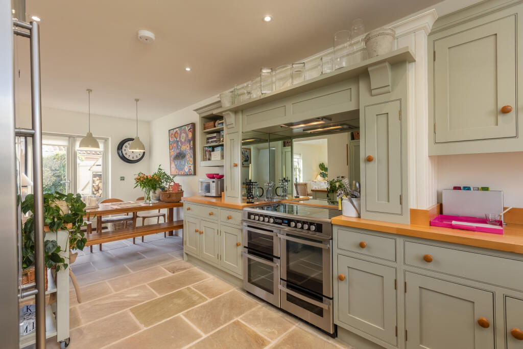 Pasture Lane 23 Kitchen Dining Room-2