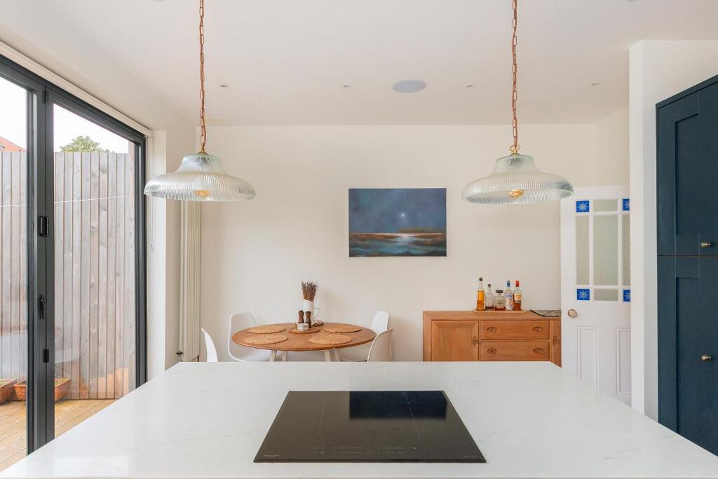 1L3PSG - Kitchen Diner C.jpg