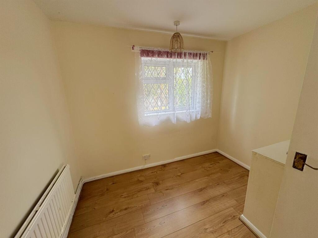 4 Marlborough Avenue Bedroom 3.jpg