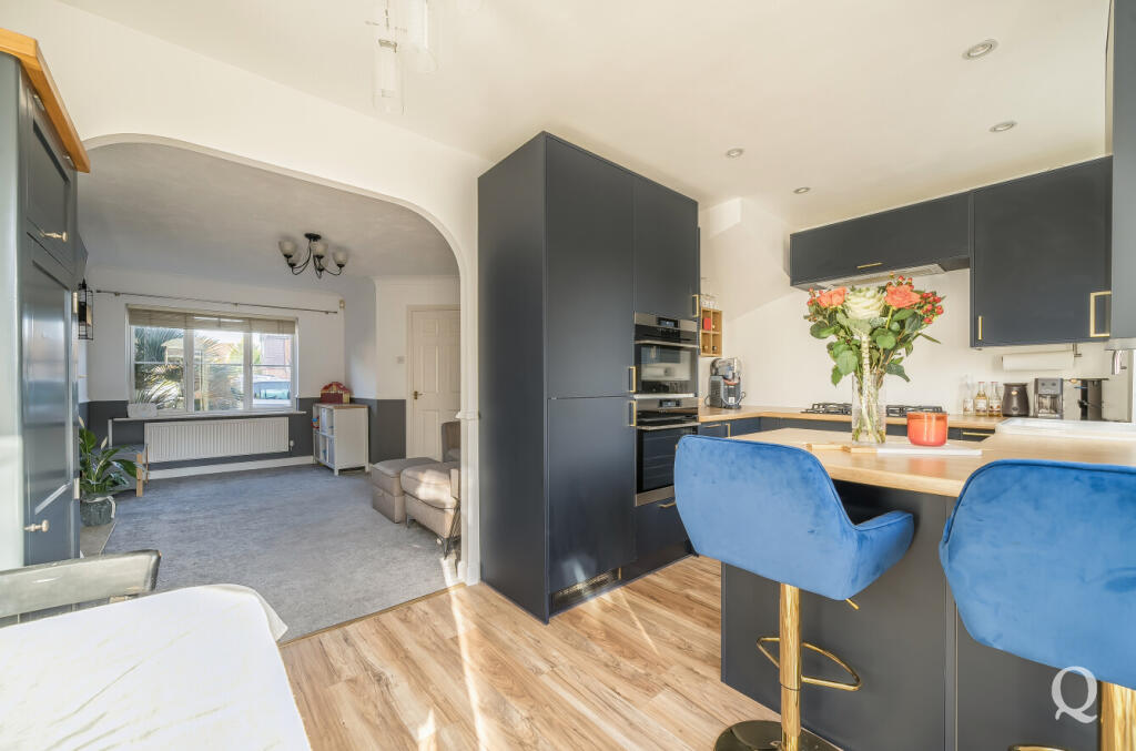 7b720213-0abd-455...