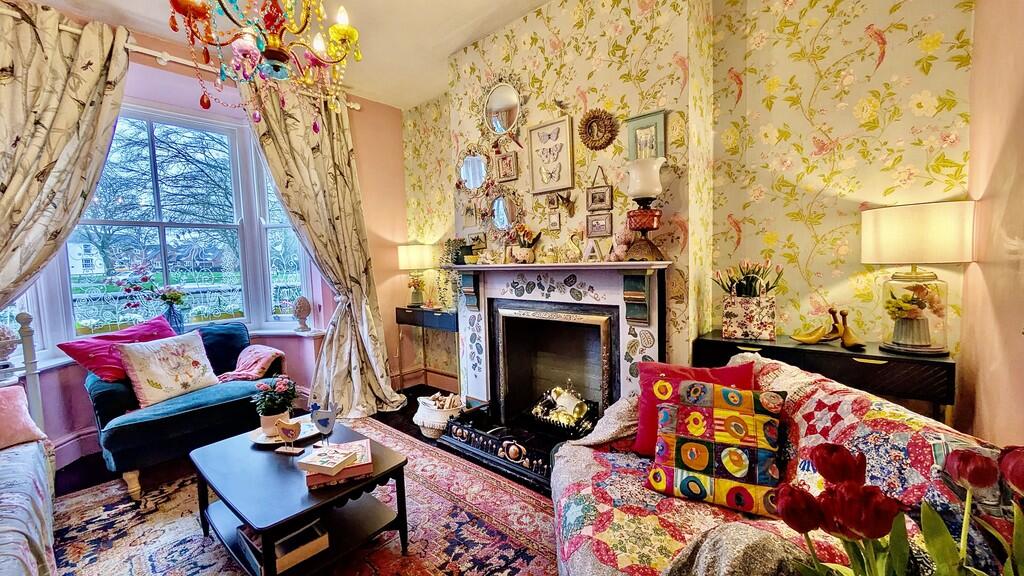 PXL_20250208_1125...