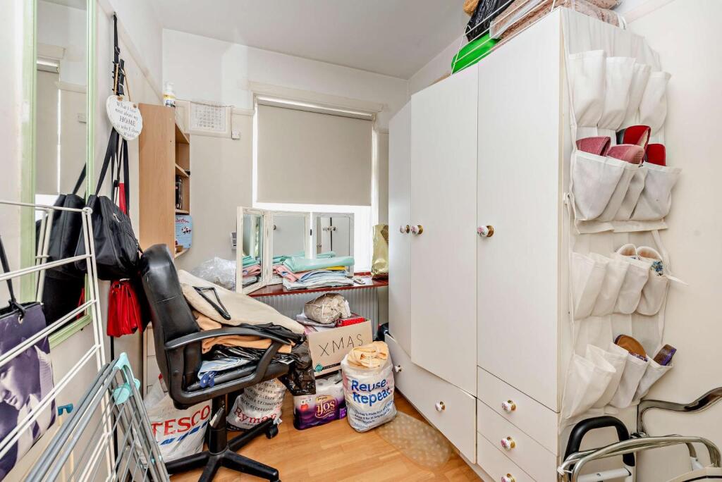 8590700-interior04-800.jpg