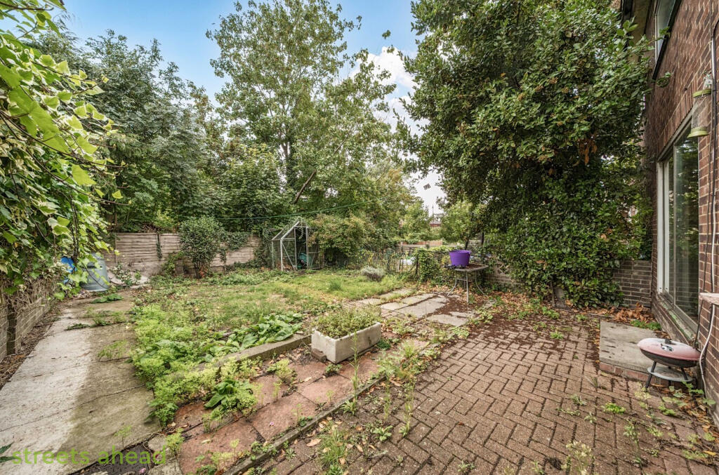 75572890-e157-41a...