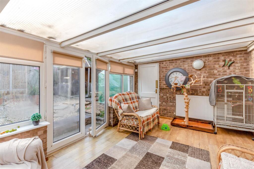 8664420-interior09.jpg