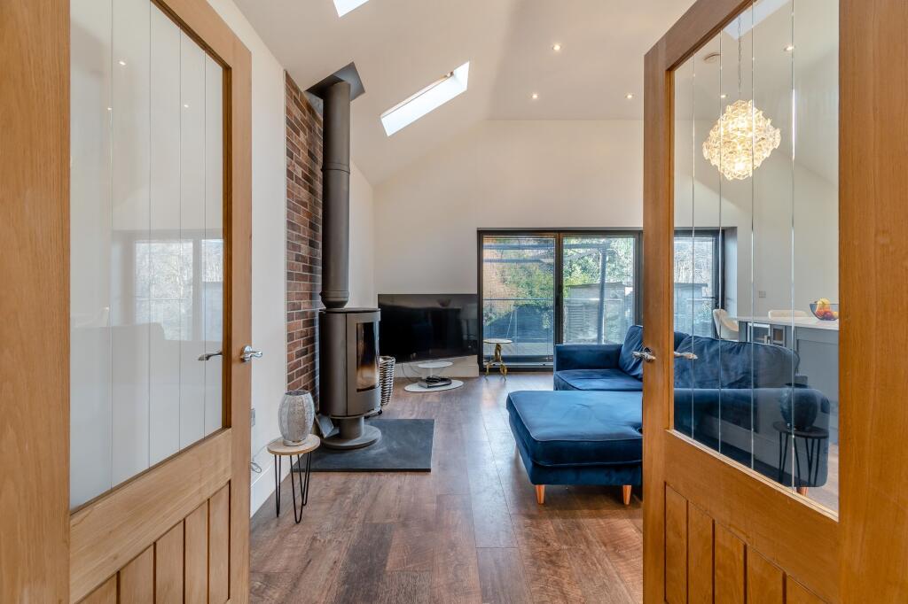 Kitchen/Lounge/Breakfast Room