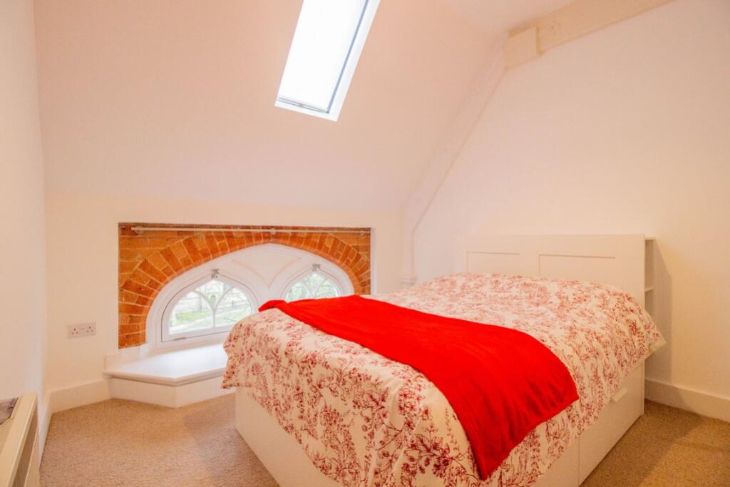 Bedroom 2 8 bromley house