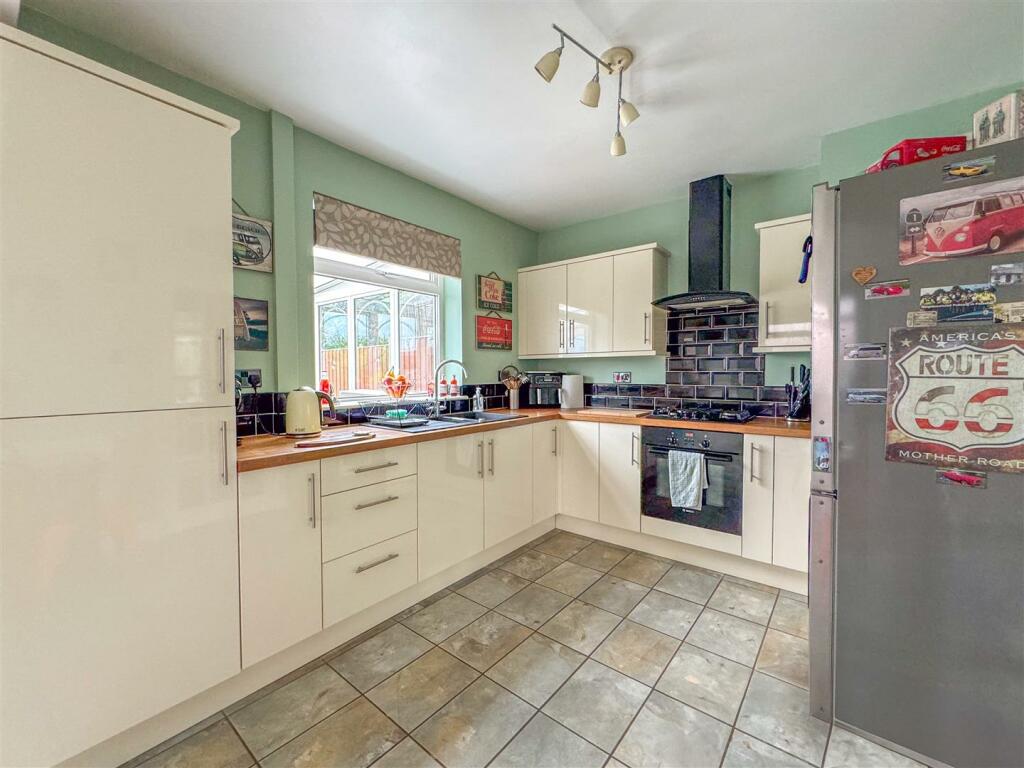 Nuneaton Road - Image-12.jpg