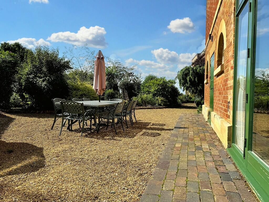 Outside Dining