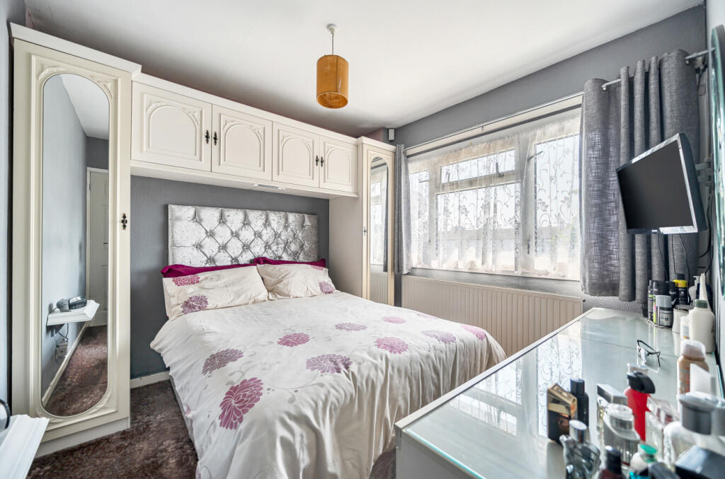 8-1335416-19-6893...