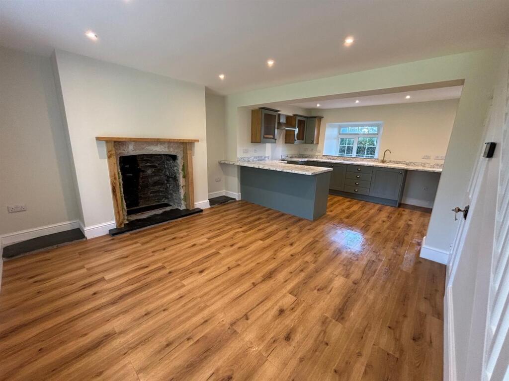 open plan.jpg