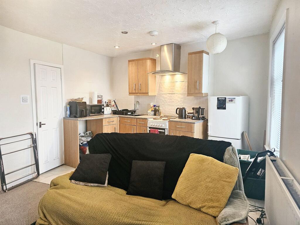 Apartment 3