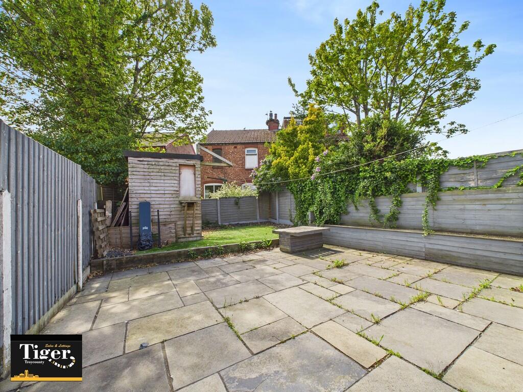 CAM02176G0-PR0564...