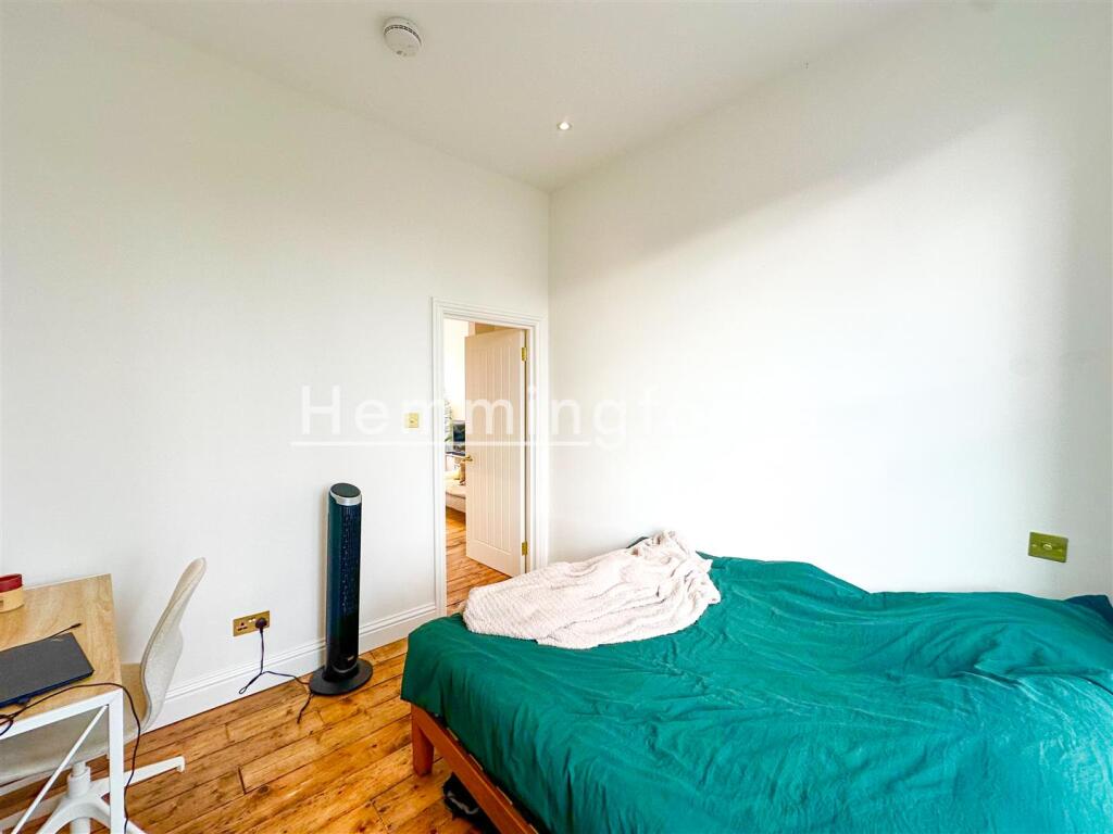 116B_Newington_Green_Watermark-1.jpg