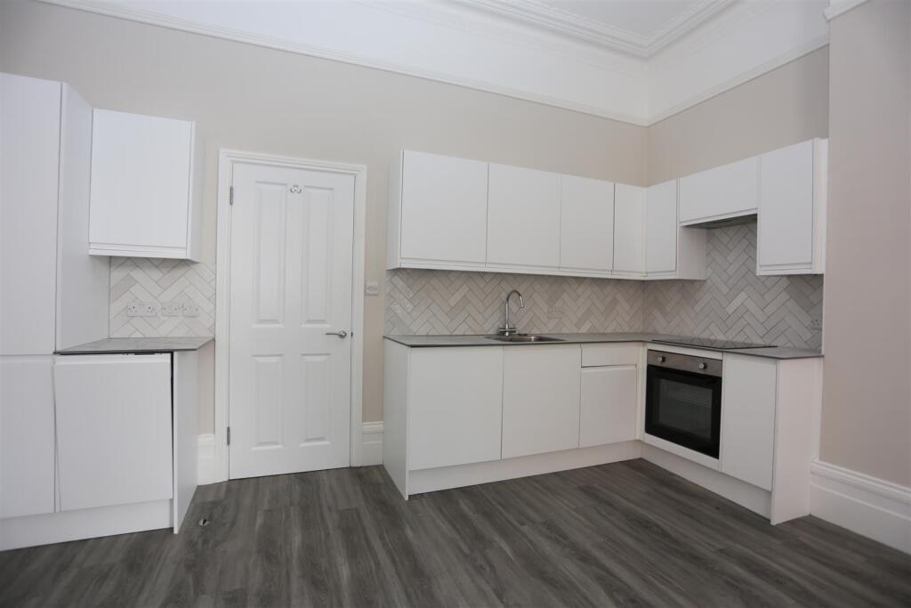 GFF, 4, St Michaels Place (21).JPG