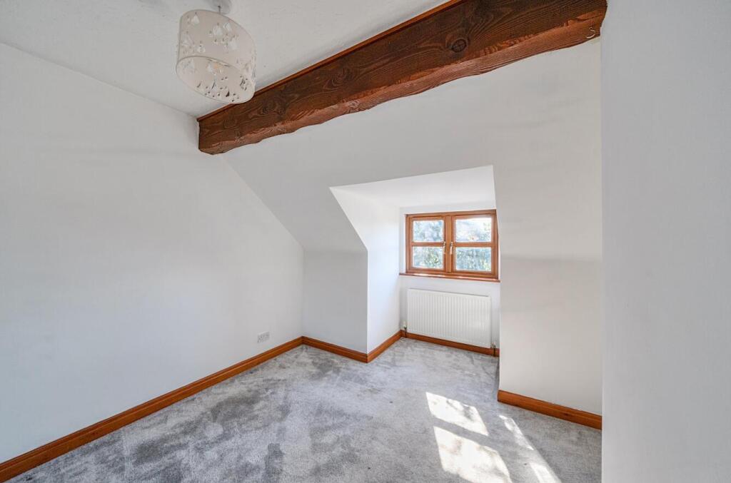 16-68221b6ebb307-1293526-ARW-16 .jpg