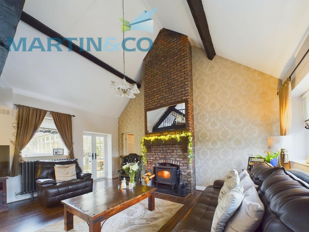 CAM01870G0-PR0143...