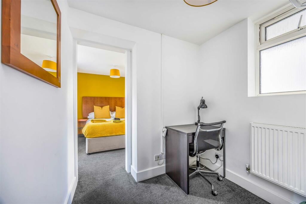 Blue Star House 20 Elphinstone Road, Southsea-Smal