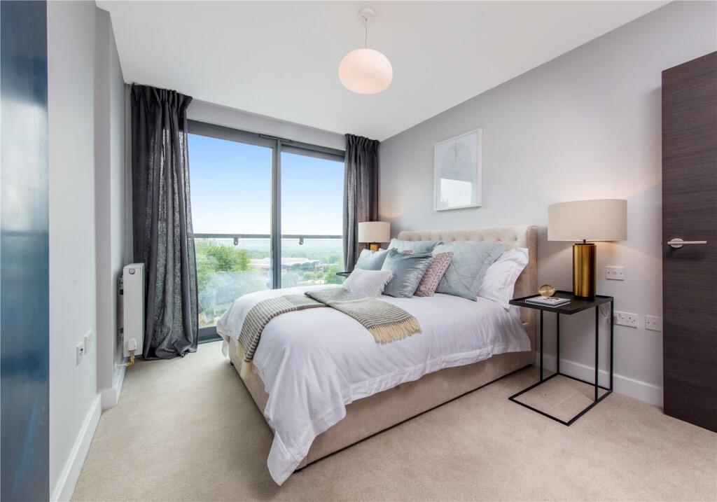 Show Apartment