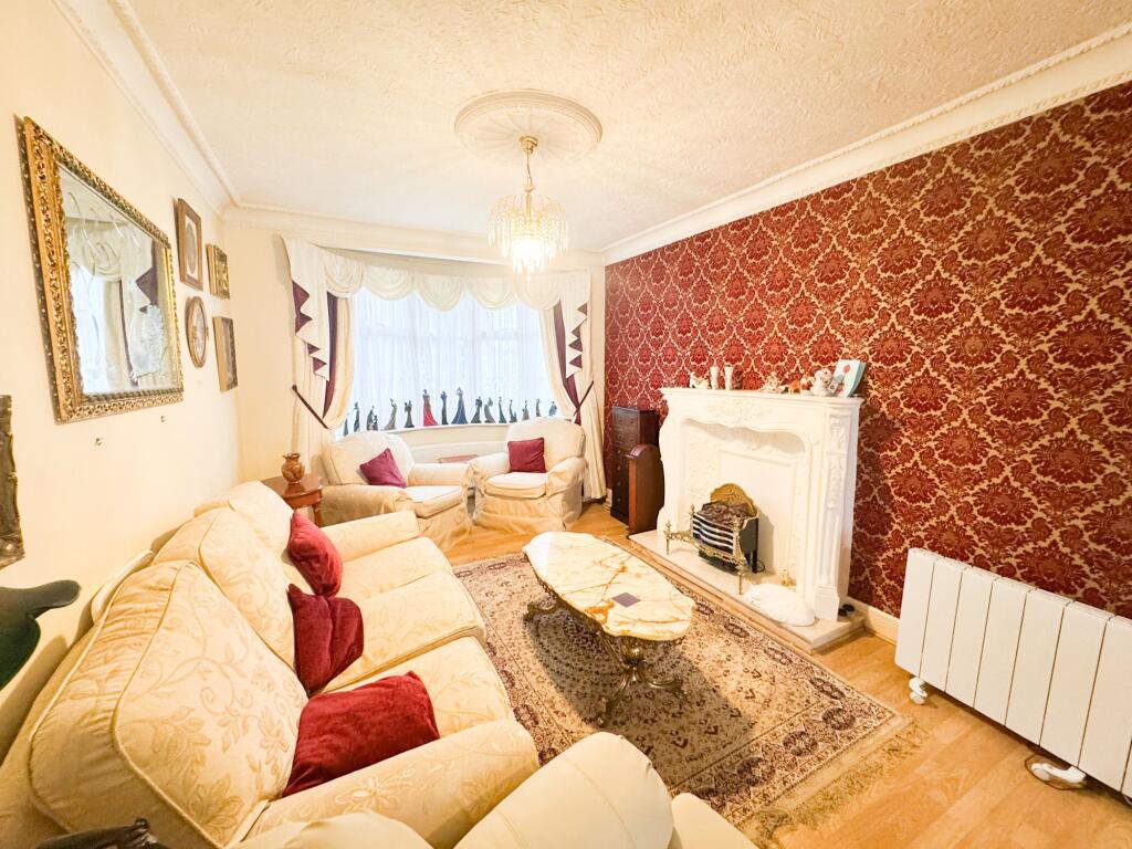 Tallack Road E10