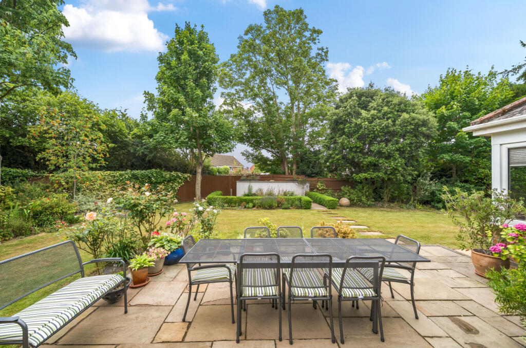 1317315-20-686576...