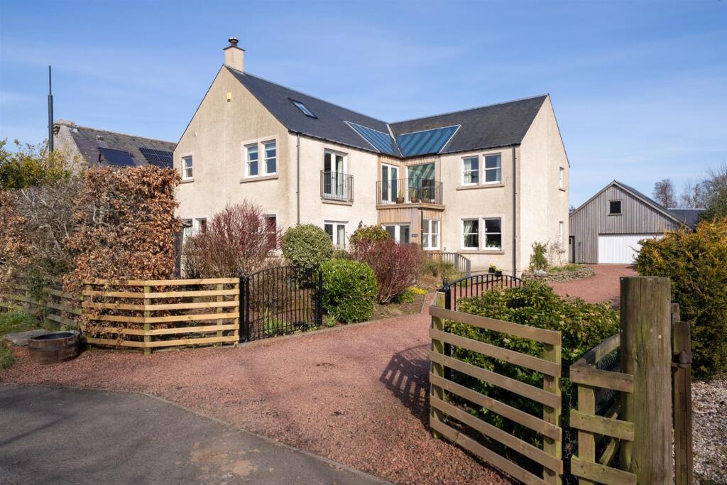 Kirkwall 1 Houndslow-70.jpg