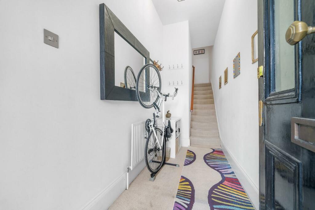 Hallway.jpg