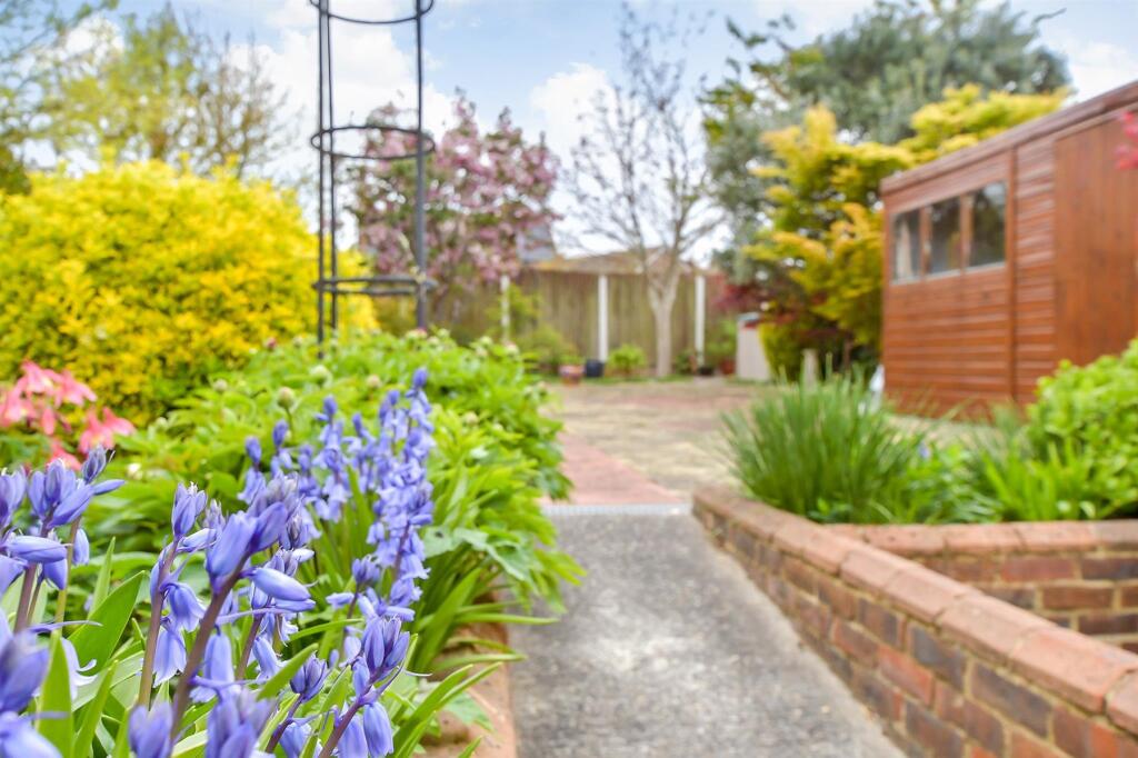 External Lifestyle Photograph