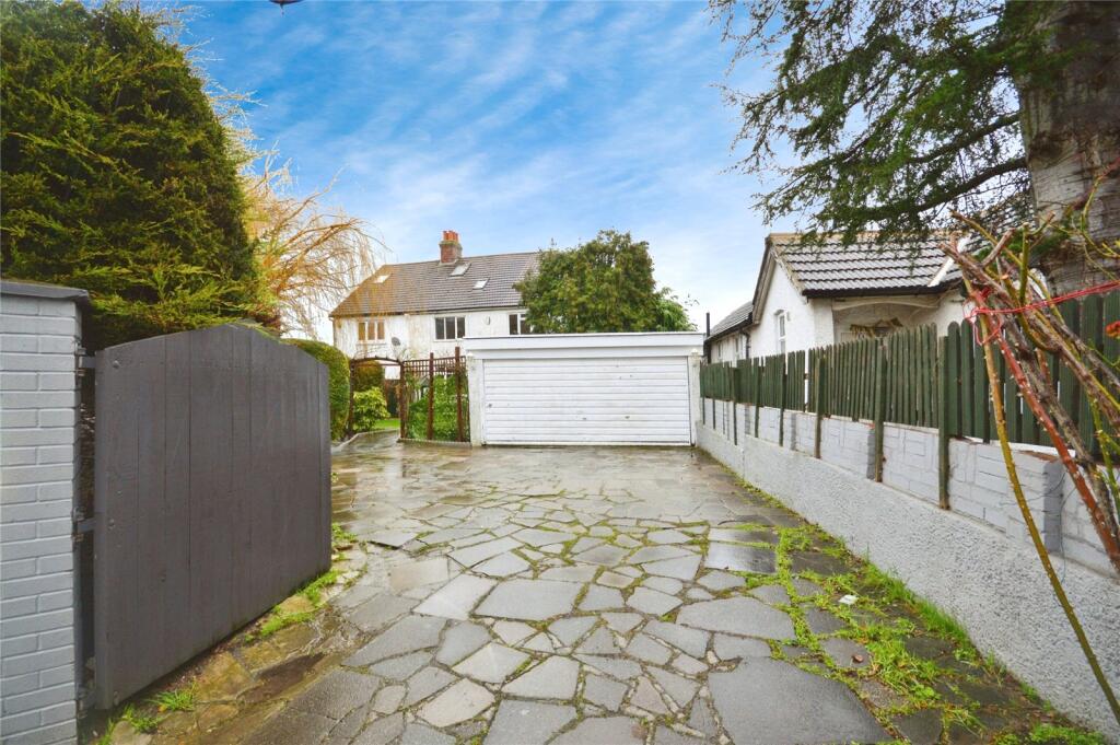 Garage &amp; Driveway