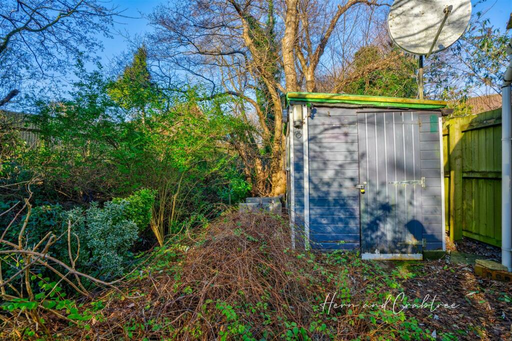 Kennington Close, Thornhill, HernCrabtree (21).jpg