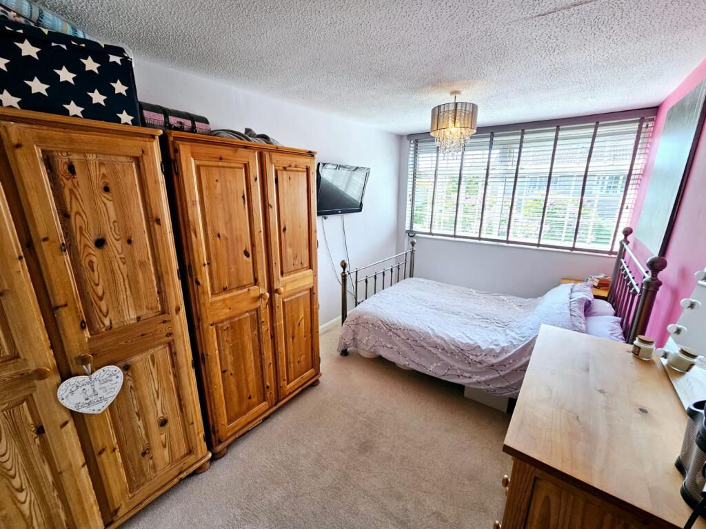 4a55a0ae-17c1-4fc2-a111-32167f104cd9